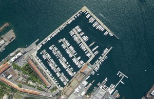 30 x 8 Mètre Poste d'amarrage Port Mirabello Port de Plaisance, La Spezia