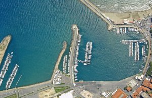 50 x 10 Mètre Poste d'amarrage Porto di Imperia Port de Plaisance