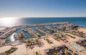 8 x 3 Mètre Poste d'amarrage Deportivo Marbella A Vendre