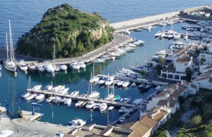 15 x 4.5 Mètre Poste d'amarrage Port de Plaisance del Este A Vendre