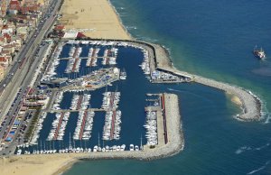 10 x 3.1 Mètre Poste d'amarrage Port Masnou Port de Plaisance