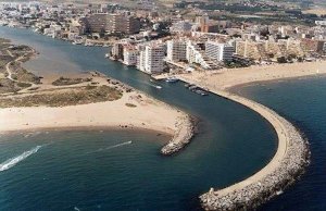 10 x 4 Mètre Poste d'amarrage Santa Margarida - Port Royal Port de Plaisance