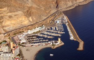 30 x 8.5 Mètre Poste d'amarrage Alcudiamar Port de Plaisance A Vendre