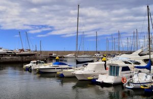 12 x 4 Mètre Poste d'amarrage San Miguel Port de Plaisance A Vendre