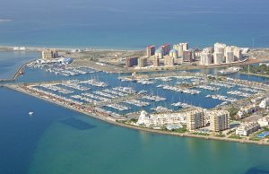 10 x 3.5 Mètre Poste d'amarrage Tomas Maestre - Mar Menor - Port de Plaisance A Louer