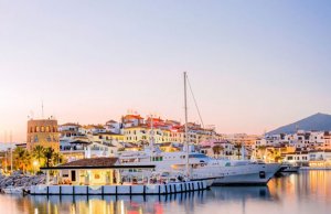 12 x 3.75 Mètre Poste d'amarrage Puerto Banus Port de Plaisance A Vendre