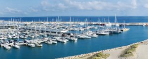 10 x 3.65 Mètre Poste d'amarrage Port Ginesta Port de Plaisance A Vendre