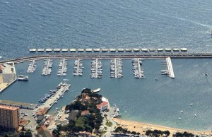 8 x 3 Mètre Poste d'amarrage Sant Feliu de Guixols Port de Plaisance A Vendre