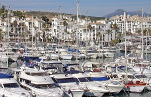 10 x 3.5 Mètre Poste d'amarrage Puerto de la Duquesa A Louer