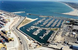 35 x 9 Mètre Poste d'amarrage RCN Valencia Port de Plaisance A Vendre