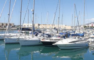 8 x 3 Mètre Poste d'amarrage RCN Adra Port de Plaisance A Vendre