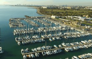 10 x 3.7 Mètre Poste d'amarrage Puerto Siles Port de Plaisance A Vendre