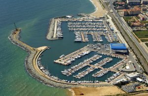 9 x 2.7 Mètre Poste d'amarrage Port Balis Port de Plaisance A Vendre