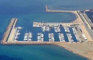 14 x 4 Mètre Poste d'amarrage Hospitalet de L'Infant Port de Plaisance A Vendre