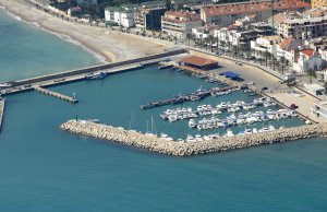 6.5 x 2.5 Mètre Poste d'amarrage CN Cases d'Alcanar Port de Plaisance A Vendre