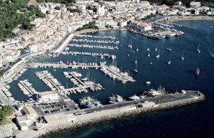 17 x 5 Mètre Poste d'amarrage Port de la Selva Port de Plaisance A Vendre