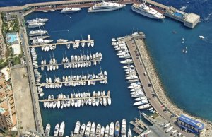 6 x 2.8 Mètre Poste d'amarrage Cap d'Ail Port de Plaisance A Vendre