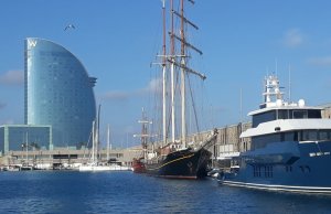 15 X 5 Mètre Poste d'amarrage Port de Plaisance Vela Barcelona A Louer