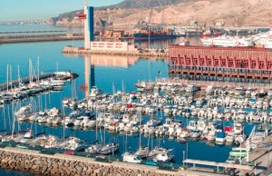 8 x 3 Mètre Poste d'amarrage Club de Mar Almeria Port de Plaisance A Vendre