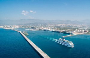 10 X 3.5 Mètre Poste d'amarrage Motril Port de Plaisance A Vendre