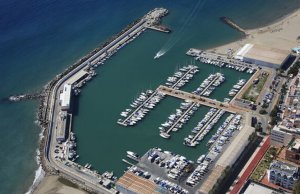 8 x 3 Mètre Poste d'amarrage Puerto Deportivo Port de Plaisance La Bajadilla A Vendre