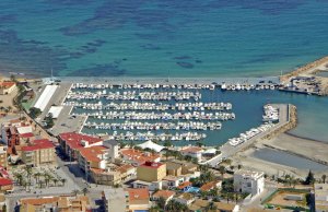 12 x 4 Mètre Poste d'amarrage Club Nautico Torre Horadada Port de Plaisance A Vendre