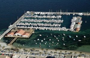 8 x 3 Mètre Poste d'amarrage Club Náutico Mar Menor Los Alcázares A Vendre