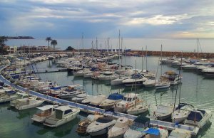 8 x 3 Mètre Poste d'amarrage Club Nàutico Dehesa de Campoamor Port de Plaisance A Vendre