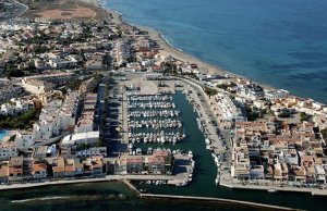 8 x 3 Mètre Poste d'amarrage Cabo De Palos Port de Plaisance A Vendre