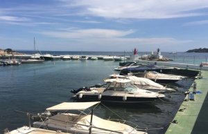 8 x 3 Mètre Poste d'amarrage Club Nautico Palma Nova Port de Plaisance A Vendre