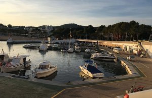 8 x 3 Mètre Poste d'amarrage Club Nautico Palma Nova Port de Plaisance A Vendre