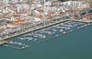 8 x 3 Mètre Poste d'amarrage Porto De Recreio Do Guadiana Port de Plaisance A Vendre