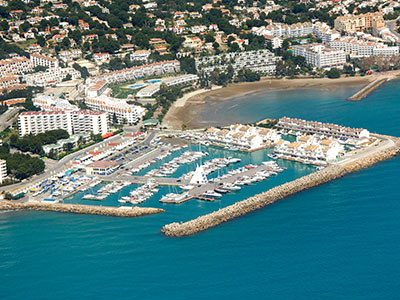 Puerto Deportivo Las Fuentes Port de plaisance - Postes d'amarrage / Amarres