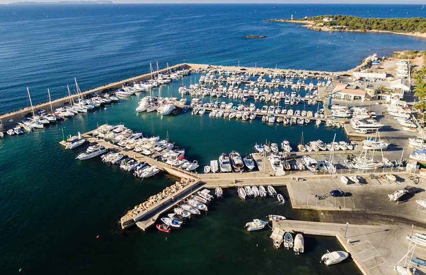 Club Nautico S'Estanyol Port de plaisance - Postes d'amarrage / Amarres