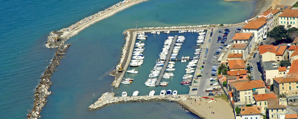 San Vincenzo LIVORNO Port de plaisance - Postes d'amarrage / Amarres