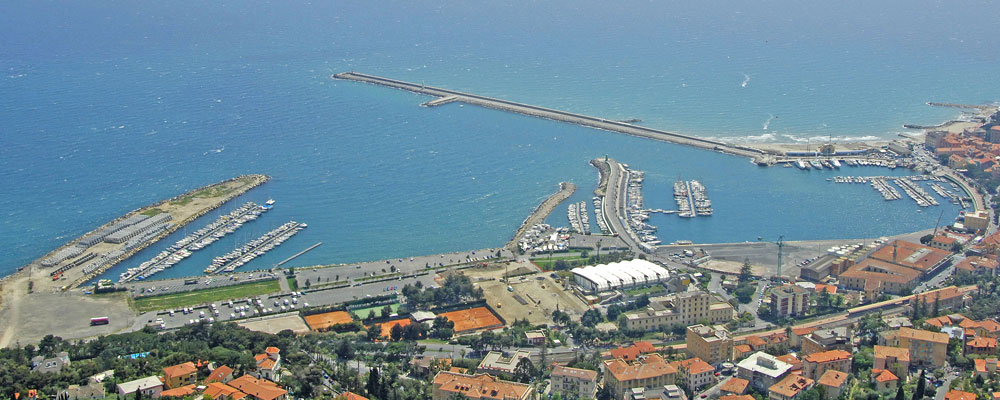 Imperia Port de plaisance - Postes d'amarrage / Amarres