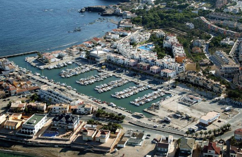 Cabo De Palos Port de plaisance - Postes d'amarrage / Amarres