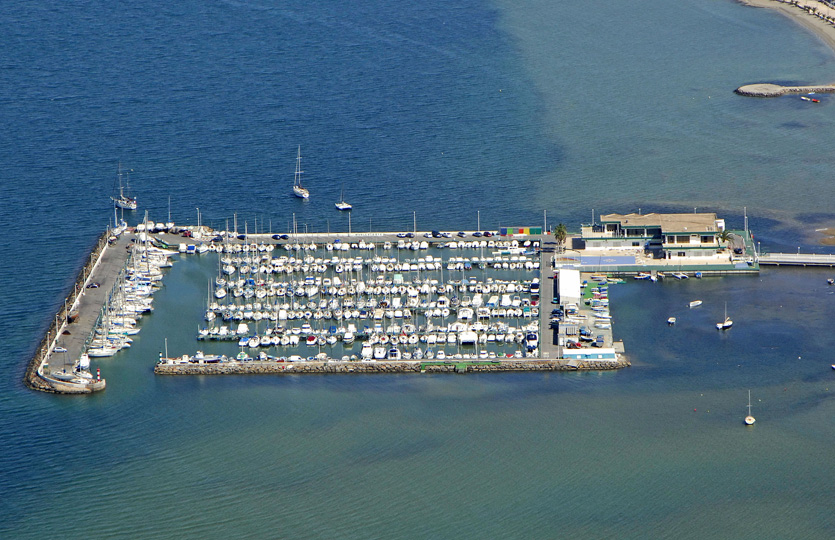 Club Náutico Los Nietos Port de plaisance - Postes d'amarrage / Amarres