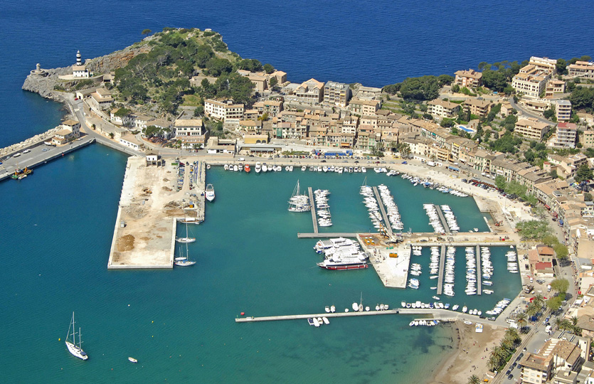 Puerto de Soller Port de plaisance Tramontana - Postes d'amarrage / Amarres