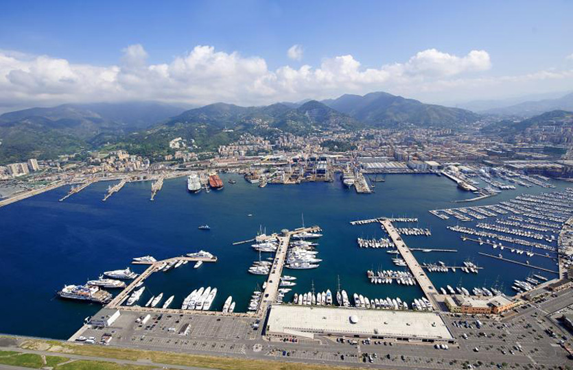 Port de plaisance Genova Aeroporto - Postes d'amarrage / Amarres