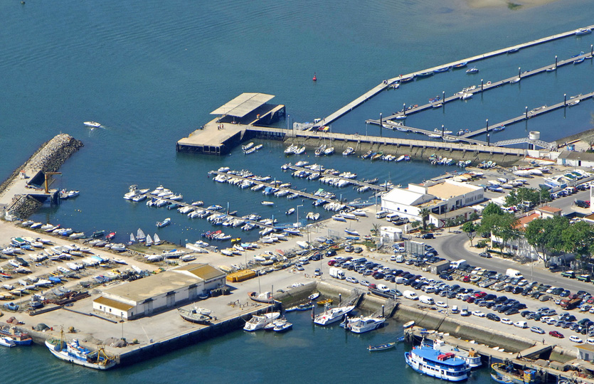 Porto de Recreio de Olhão Port de plaisance - Postes d'amarrage / Amarres