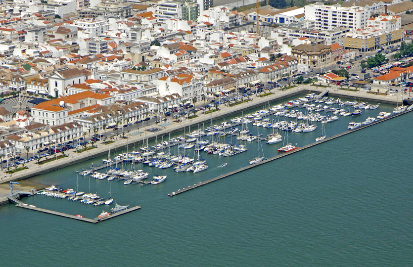 Porto De Recreio Do Guadiana Port de plaisance - Postes d'amarrage / Amarres